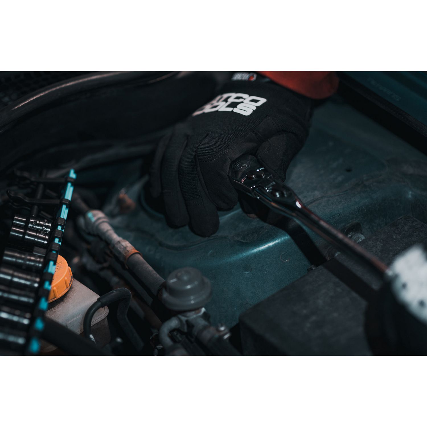 21-3-8-drive-12-1-2-eighty8-tooth-locking-flex-head-ratchet-with-ergo-handle-orange-1.jpg