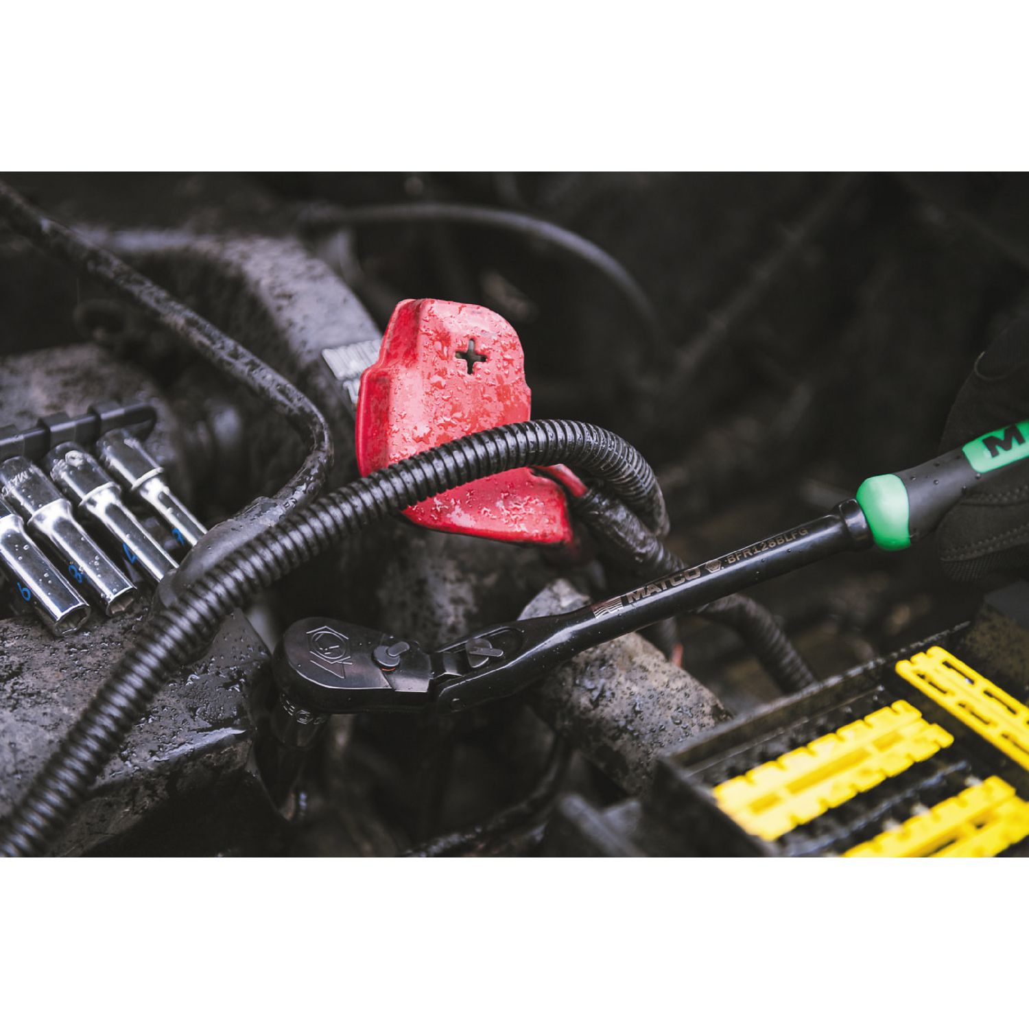 6-3-8-drive-12-1-2-eighty8-tooth-black-chrome-locking-flex-ratchet-with-ergo-handle-green-1.jpg