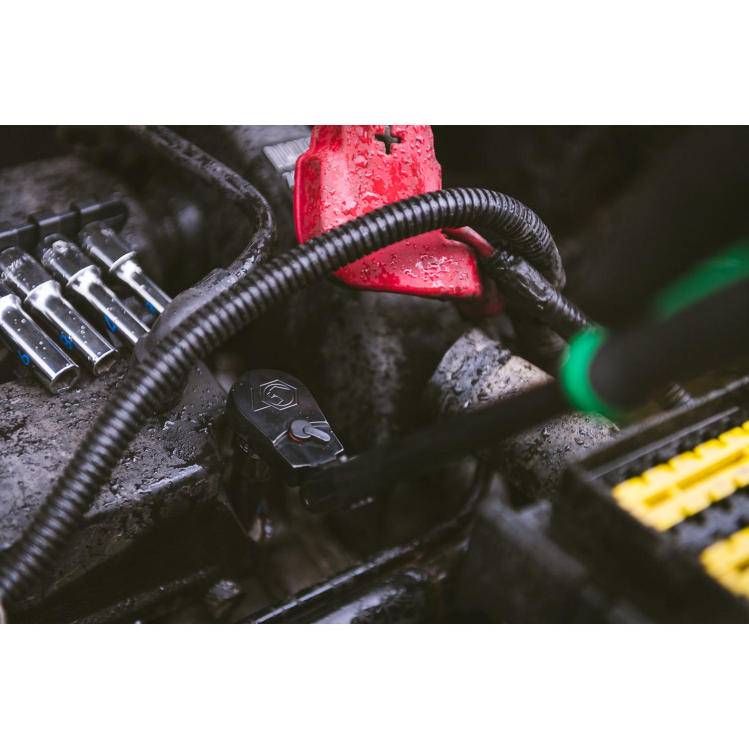 6-3-8-drive-12-1-2-eighty8-tooth-black-chrome-locking-flex-ratchet-with-ergo-handle-green-1.jpg