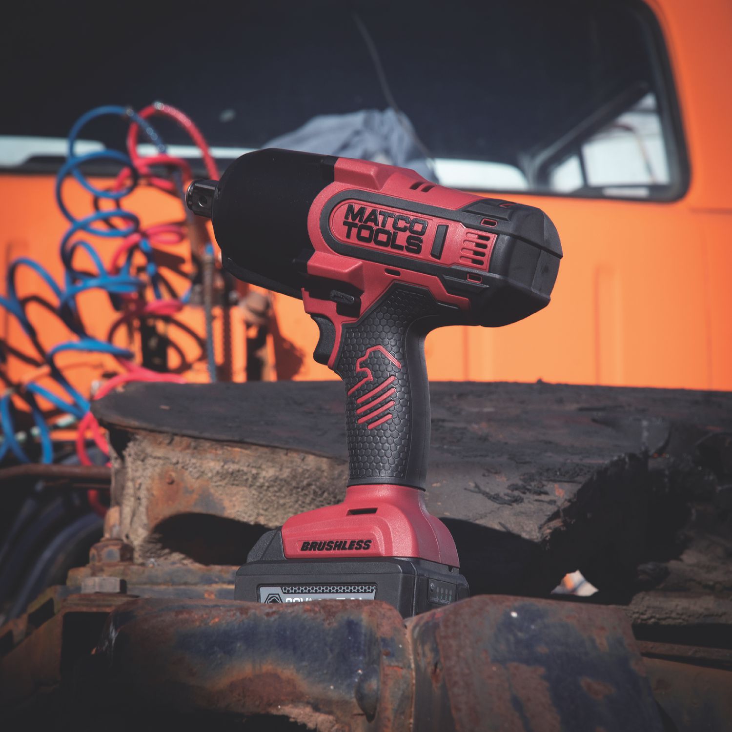 20V+ CORDLESS INFINIUM? 3/4" DRIVE BRUSHLESS IMPACT WRENCH KIT-BURGUNDY