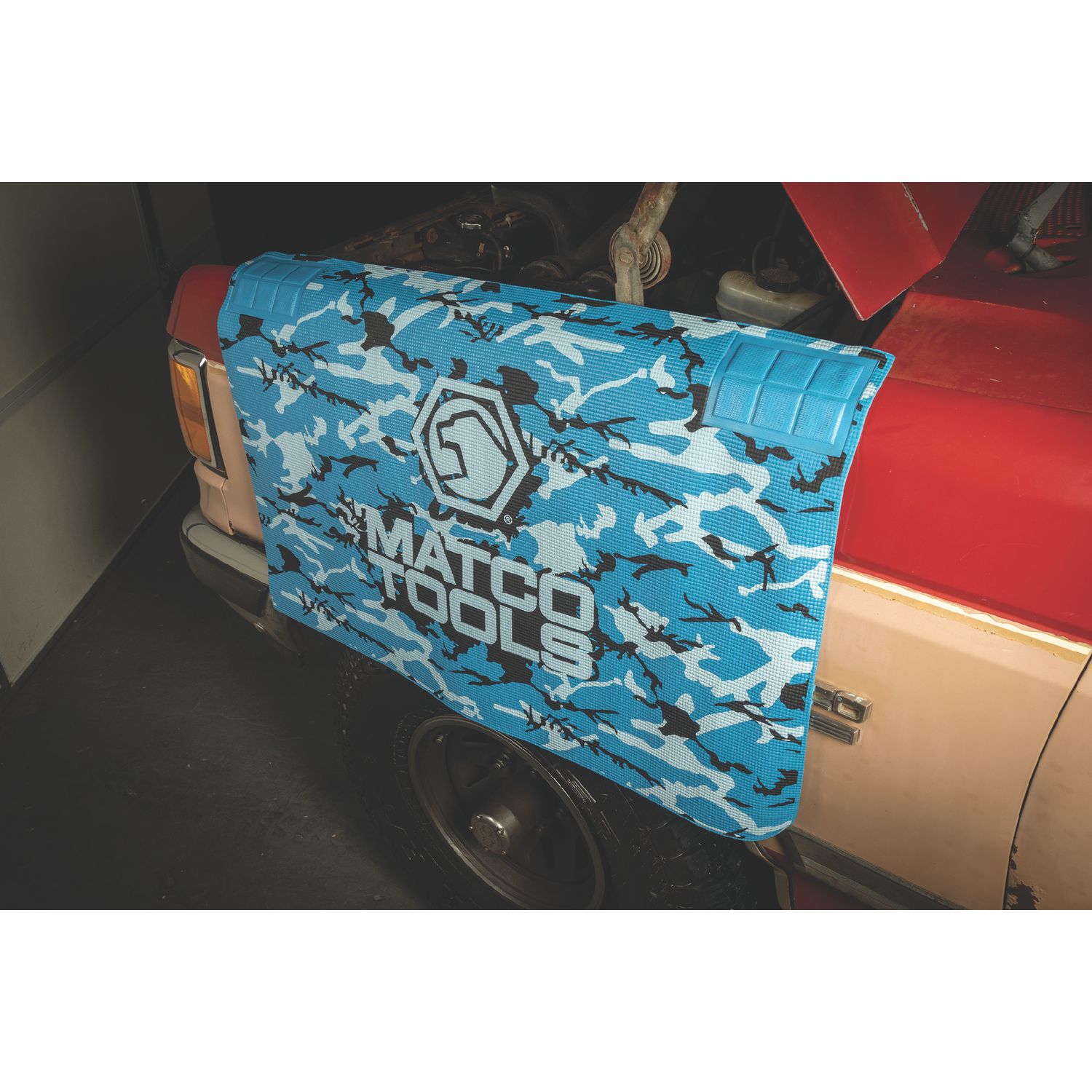 8071-magnetic-fender-cover-blue-camo-1.jpg